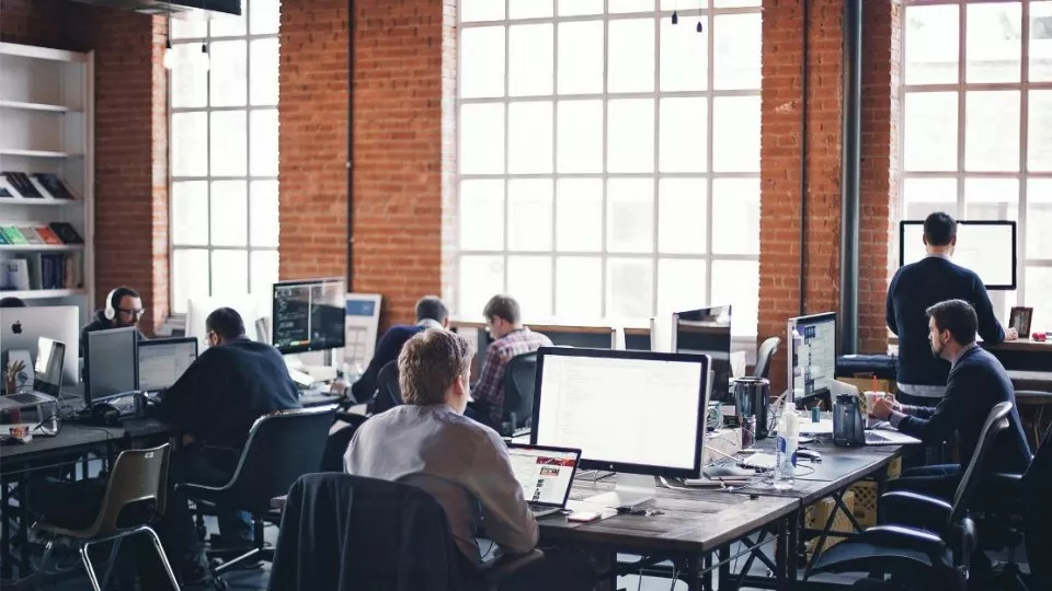 Как выбрать веб-студию в Лагани по кейсам